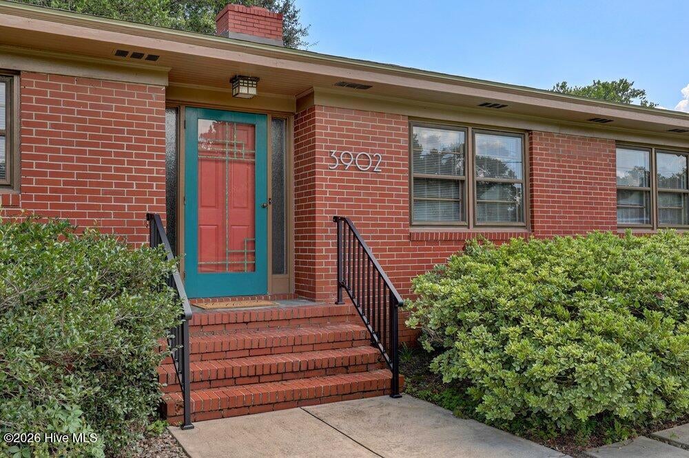 3902 Halifax Road