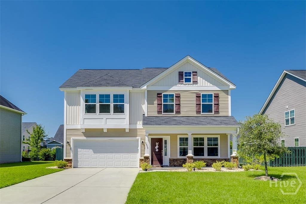 Photo of 3823 Castleoak Drive, Richmond Hill, GA 31324 (MLS # SA362830)