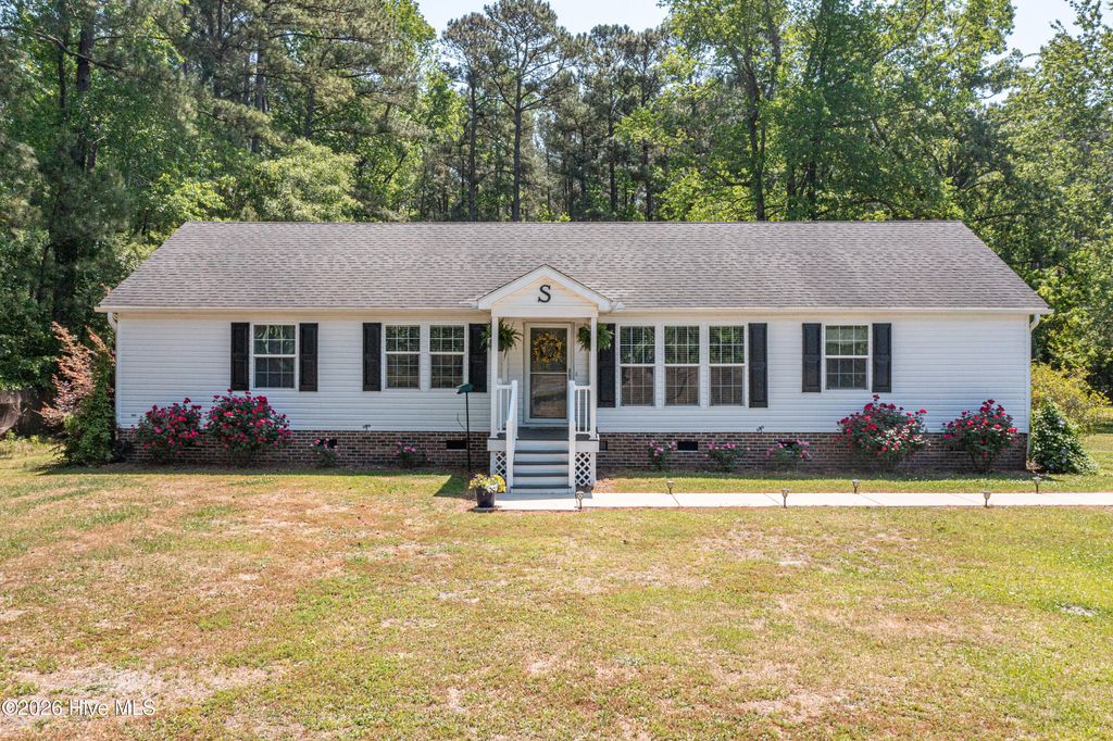 Photo of 3509 Water Tank Road, Delco, NC 28436 (MLS # 100570301)