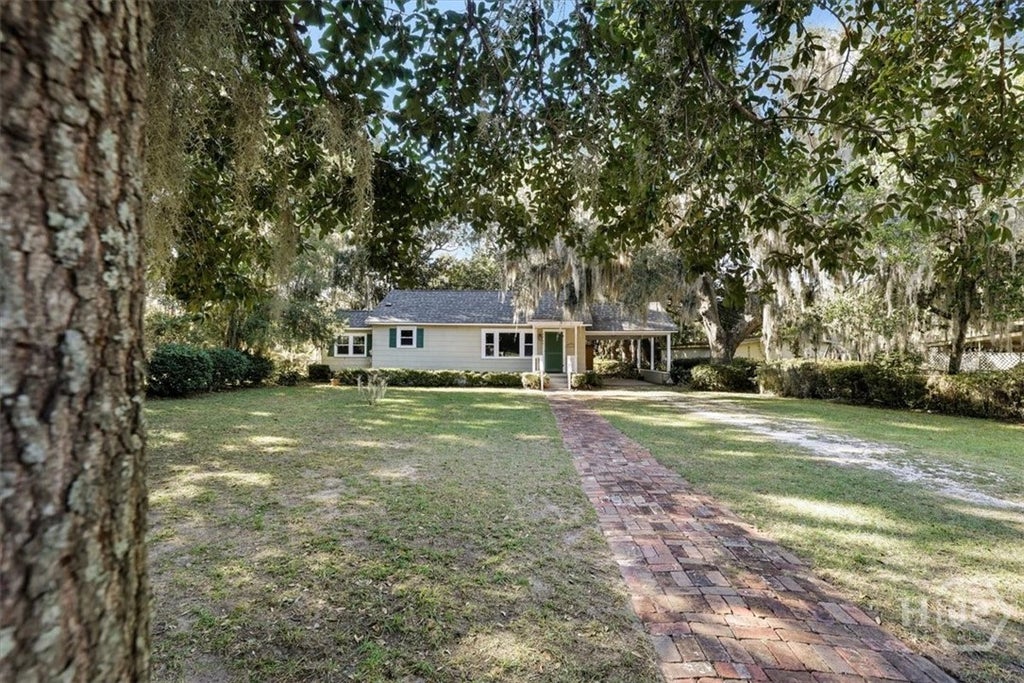 Photo of 5605 Jasmine Avenue, Savannah, GA 31406 (MLS # SA367380)