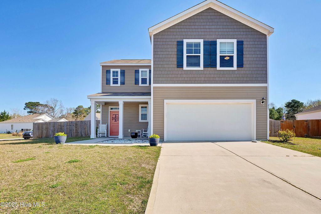 Photo of 425 Tributary Circle, Wilmington, NC 28401 (MLS # 100561368)