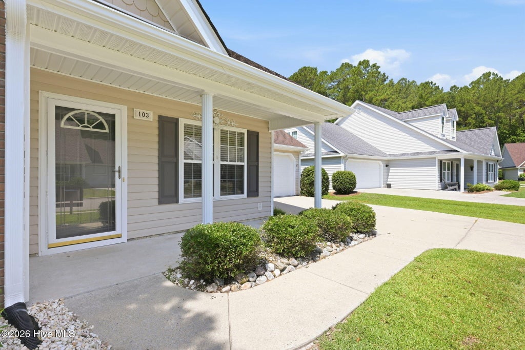 Photo of 103 Valais Court, New Bern, NC 28562 (MLS # 100584913)