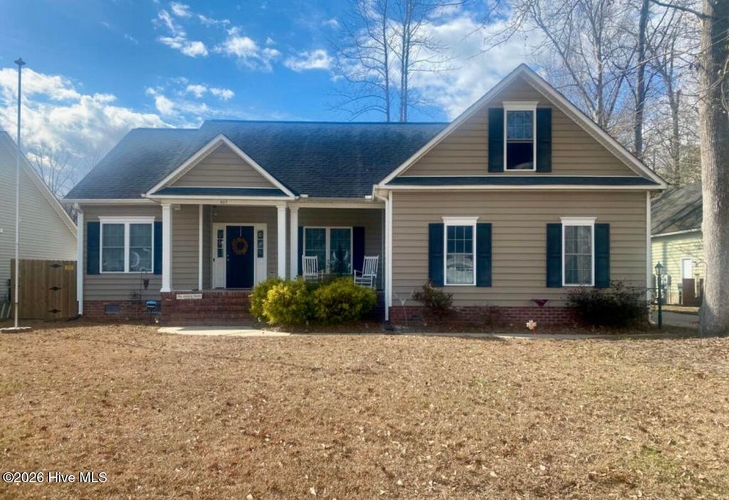 Photo of 403 Buxton Way, New Bern, NC 28562 (MLS # 100572328)