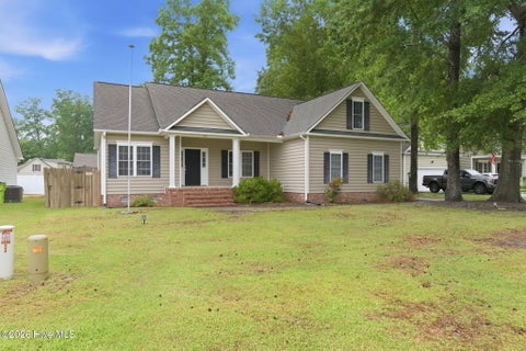 Homes For Sale - 403 Buxton Way<br/> Craven County, New Bern, NC 28562