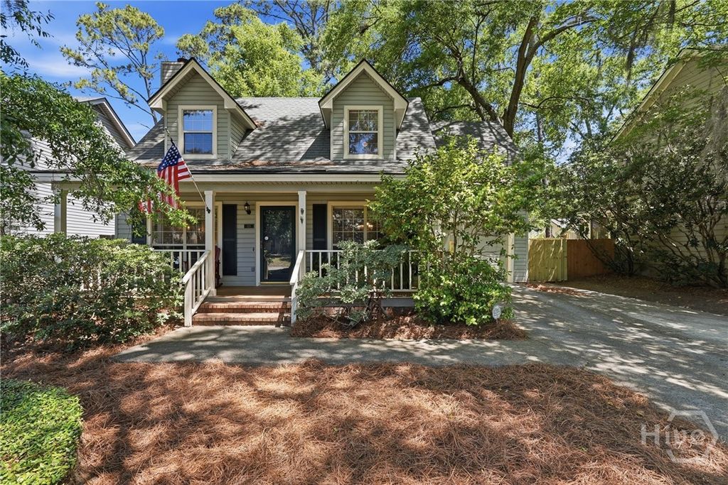 Photo of 526 Pointe North Drive, Savannah, GA 31410 (MLS # SA355420)