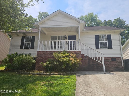 475 HILLANDALE ST NE, CONCORD, NC 28025 - Image c84df3cbeeade7b38bdcf2b4fbbcec7b/4244248130