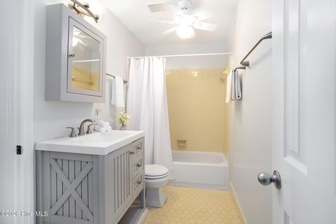 Tiny photo for 16 Oceanic Street, Wrightsville Beach, NC 28480 (MLS # 100572578)