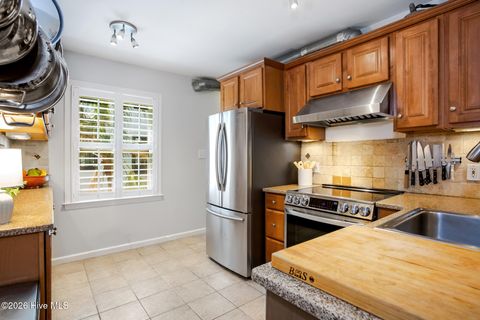 Tiny photo for 16 Oceanic Street, Wrightsville Beach, NC 28480 (MLS # 100572578)