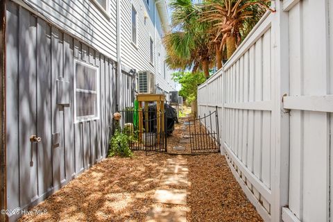 Tiny photo for 16 Oceanic Street, Wrightsville Beach, NC 28480 (MLS # 100572578)