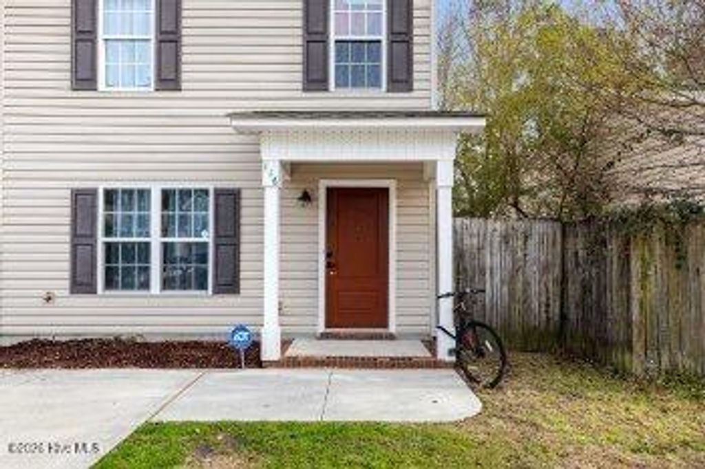 Photo of 116 Basswood Court, Jacksonville, NC 28546 (MLS # 100553864)
