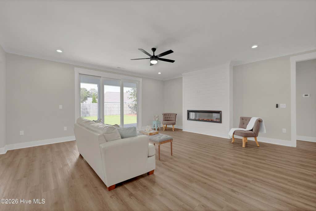 Photo of 303 Starboard Cove, Sneads Ferry, NC 28460 (MLS # 100595723)