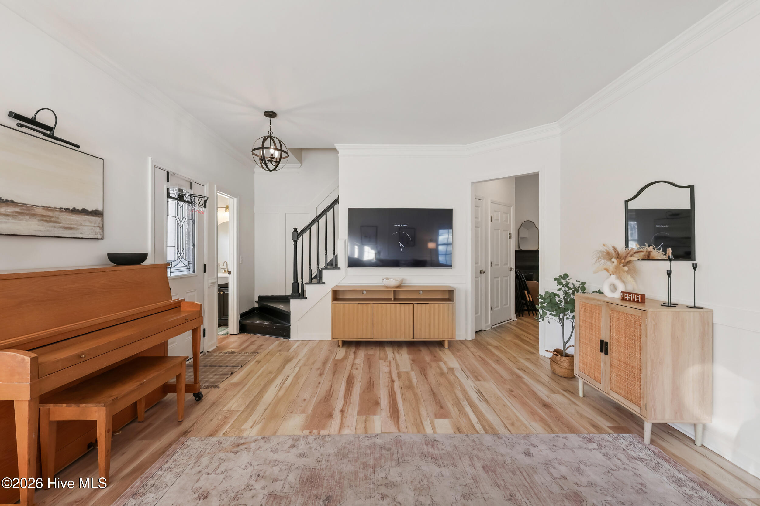 4617 Pine Hollow Drive