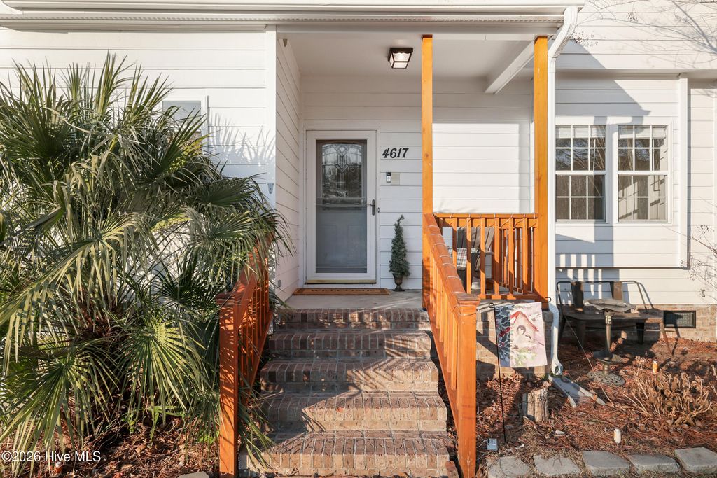 Photo of 4617 Pine Hollow Drive, Wilmington, NC 28412 (MLS # 100554652)