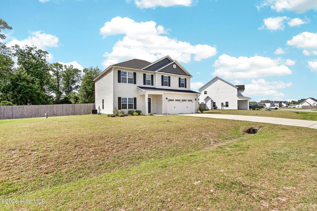 Photo of 199 Village Creek Drive, Maysville, NC 28555 (MLS # 100568736)