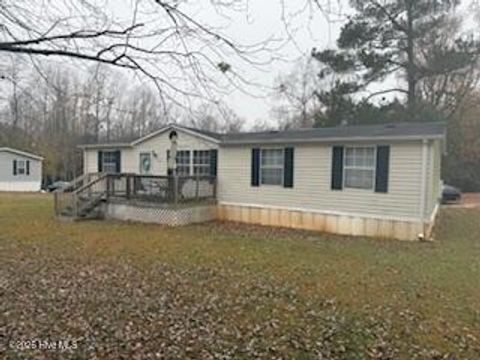 Mobile Home For Sale - 3993 Watson Seed Farm Road<br/> Whitakers, NC 27891