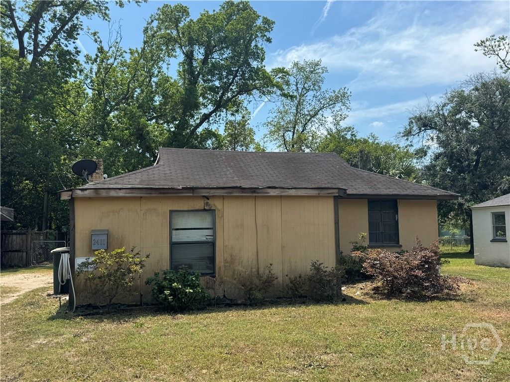 Photo of 2411 New York Avenue, Savannah, GA 31404 (MLS # SA353865)