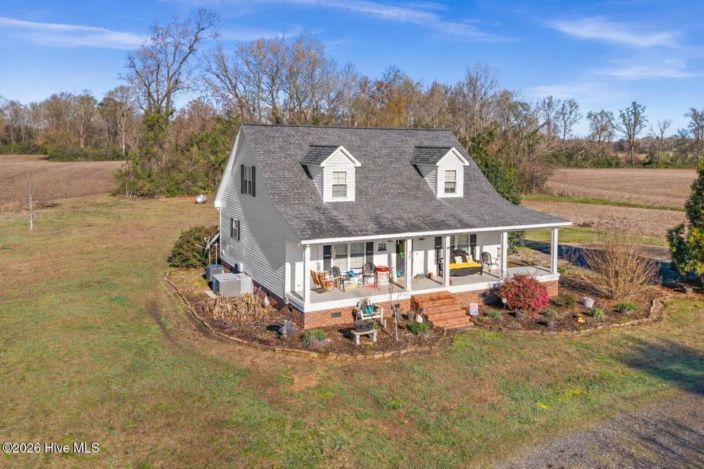 Photo of 1074 Wellstown Road, Teachey, NC 28464 (MLS # 100562621)