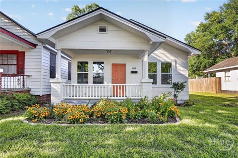 Homes For Sale - 654 E 34th Street<br/> Chatham County, Savannah, GA 31401