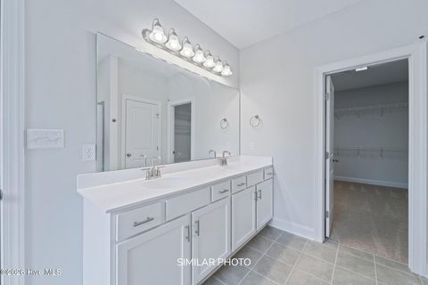 Tiny photo for 500 Huggins Way, Jacksonville, NC 28546 (MLS # 100563088)