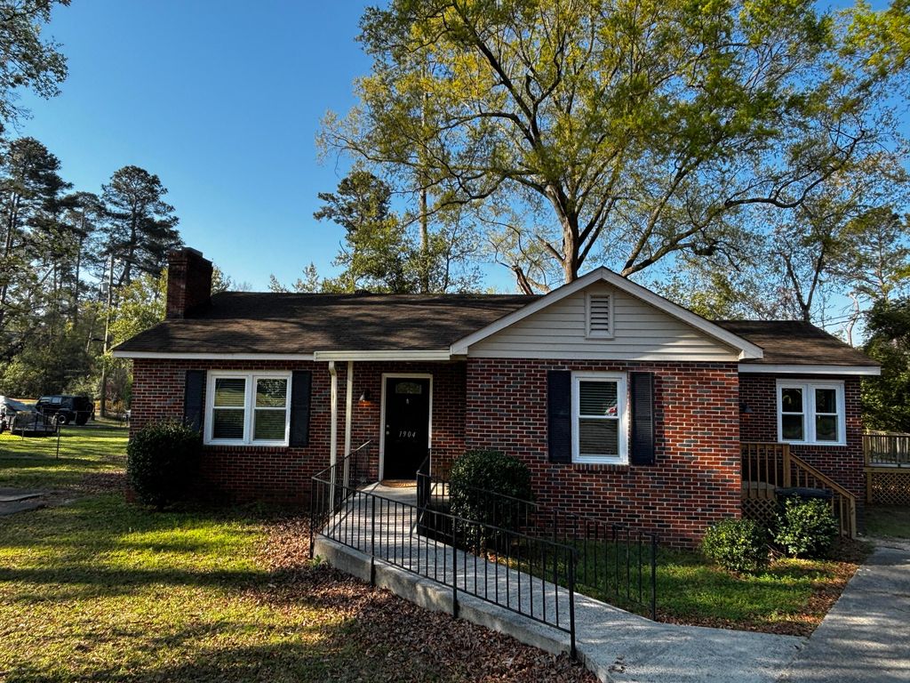 Photo of 1904 Robin Road, North Augusta, SC 29841 (MLS # 553535)