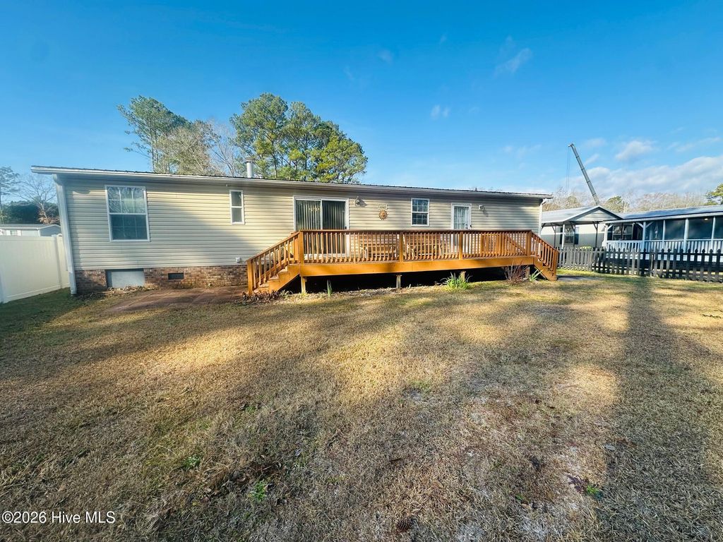 Photo of 396 Red Oak Drive SW, Shallotte, NC 28470 (MLS # 100548768)