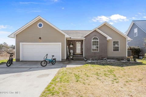 Photo of 643 Riva Ridge Road, Sneads Ferry, NC 28460 (MLS # 100559515)