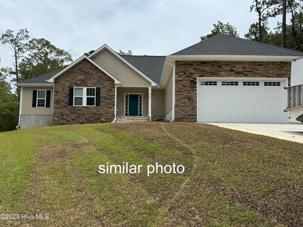 Photo of 307 Joans Ridge, Stella, NC 28582 (MLS # 100520724)