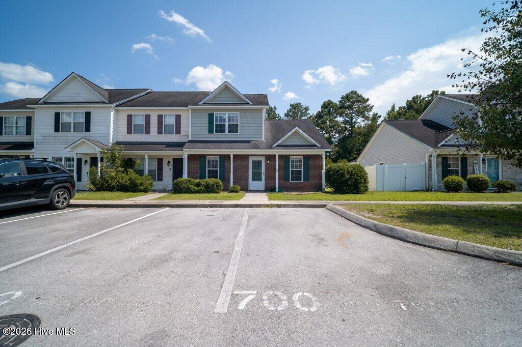 700 Streamwood Drive