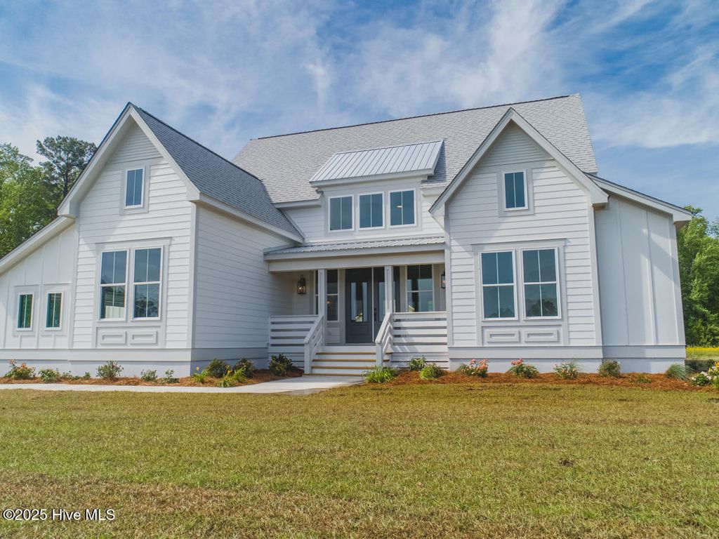 Photo of 25 Jasmine Lane, Minnesott Beach, NC 28510 (MLS # 100505474)