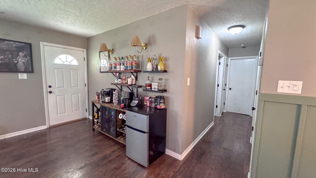 Photo of 112 White Oak Boulevard, Jacksonville, NC 28546 (MLS # 100580154)