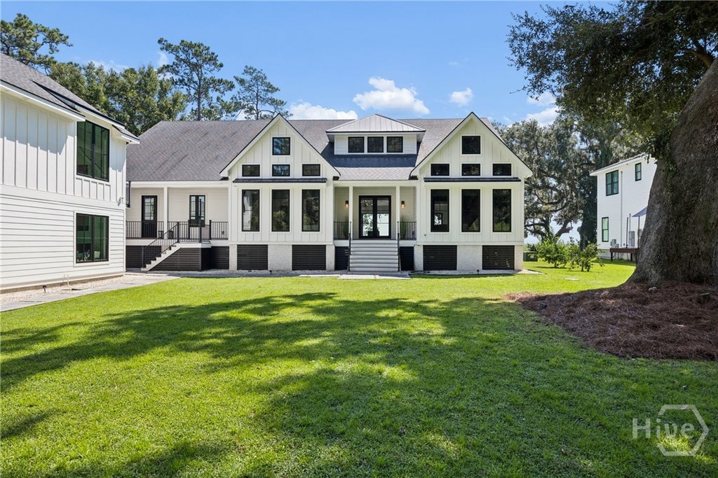 Photo of 29 Morningside Drive, Savannah, GA 31410 (MLS # SA363526)
