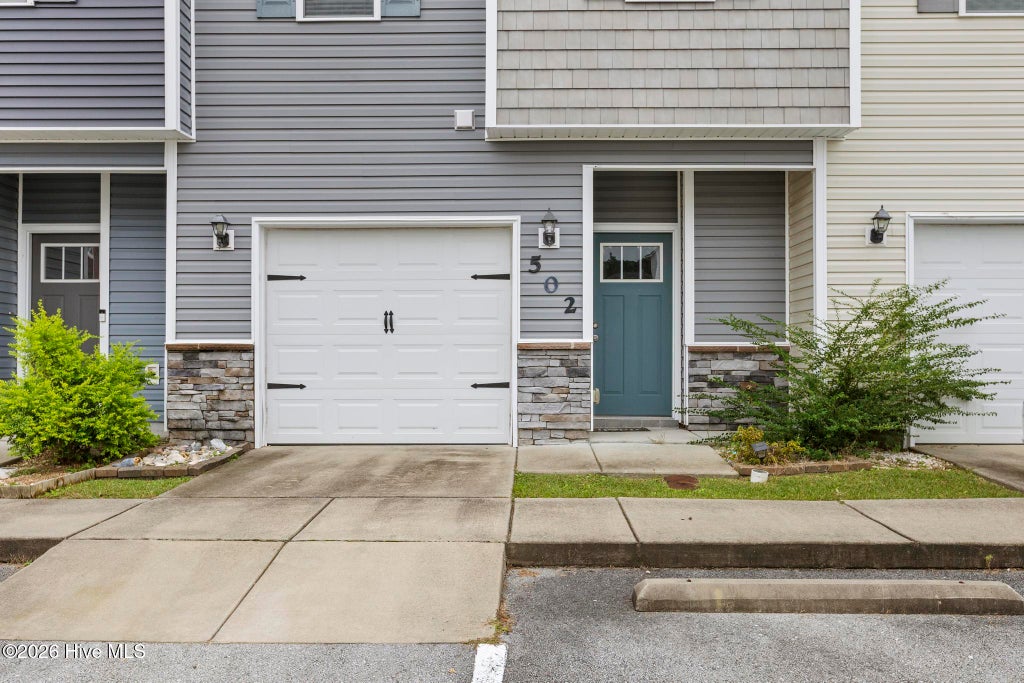 Photo of 502 Caldwell Loop, Jacksonville, NC 28546 (MLS # 100609992)