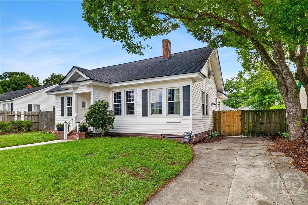 Photo of 2124 E 39th Street, Savannah, GA 31404 (MLS # SA359218)