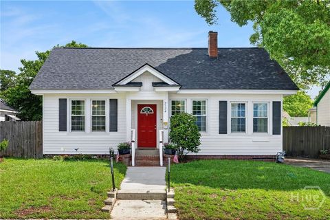 Homes For Sale - 2124 E 39th Street<br/> Chatham County, Savannah, GA 31404
