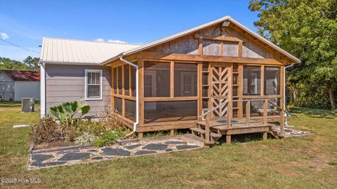Homes For Sale - 376 Shell Road<br/> Atlantic, NC 28511