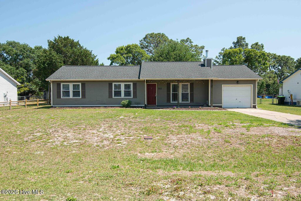 Photo of 212 W Volant Street, Hubert, NC 28539 (MLS # 100575858)