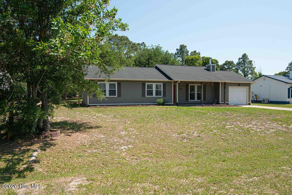 Photo of 212 W Volant Street, Hubert, NC 28539 (MLS # 100575858)