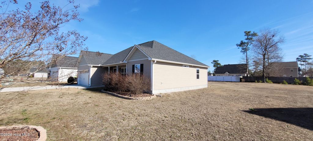 Photo of 215 Rowland Drive, Richlands, NC 28574 (MLS # 100550457)