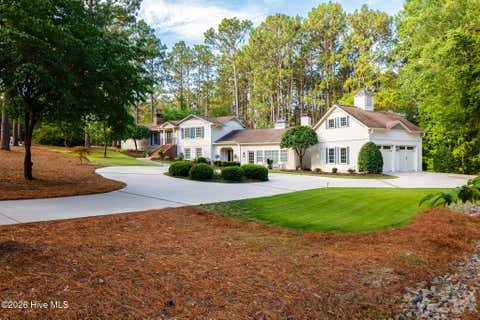 Photo of 675 Lake Dornoch Drive, Pinehurst, NC 28374 (MLS # 100587818)