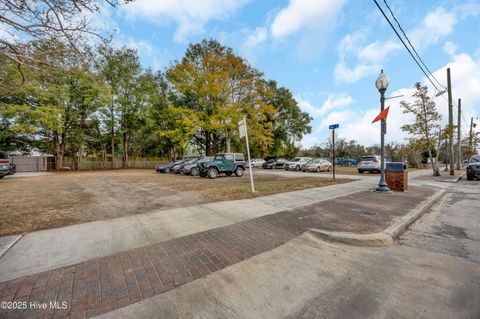 Tiny photo for 922 N 4th Street, Wilmington, NC 28401 (MLS # 100546011)