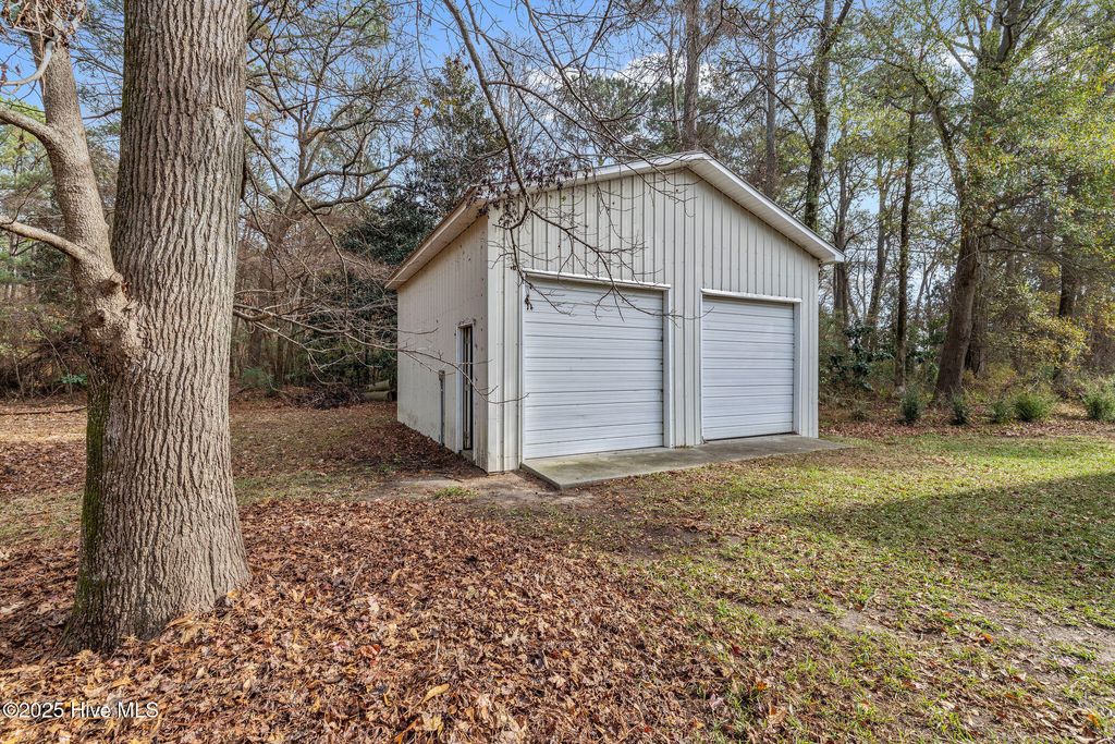 Photo of 6850 N Us Highway 117 Highway N, Fremont, NC 27830 (MLS # 100543803)