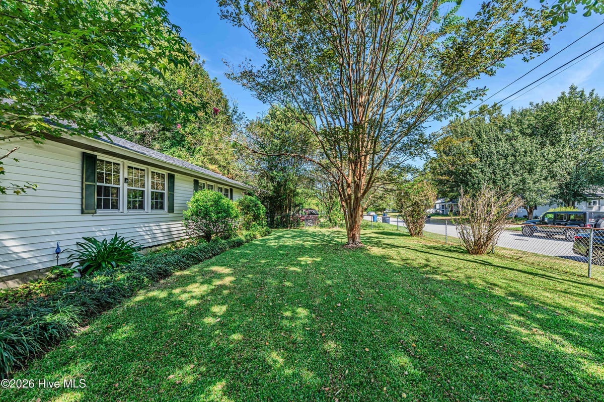 519 Oak Lane