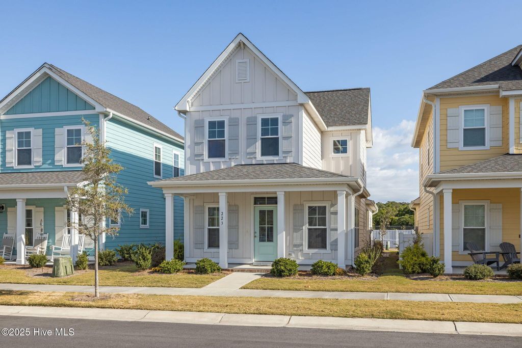 Photo of 223 Great Egret Way, Beaufort, NC 28516 (MLS # 100539171)