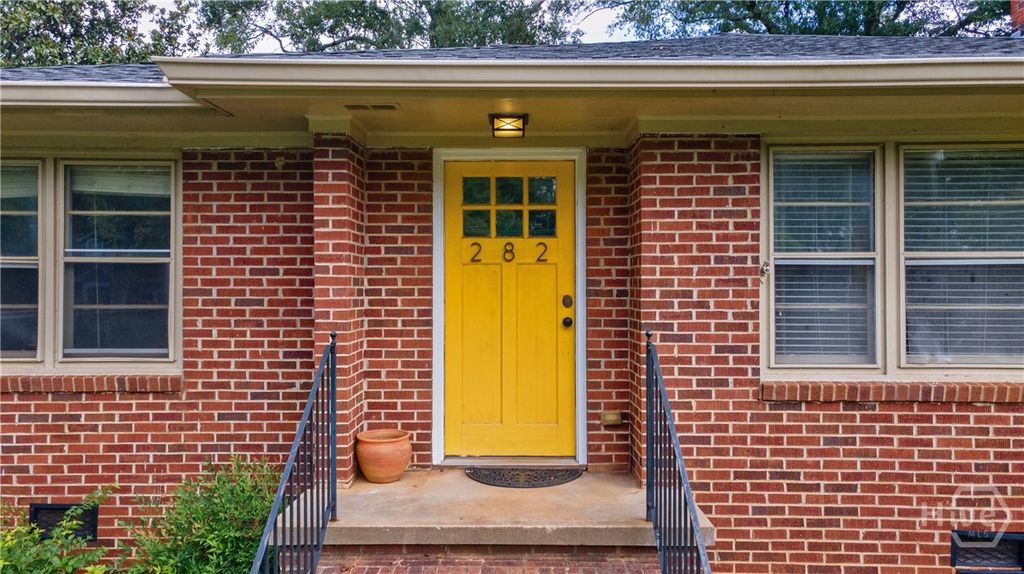 Photo of 282 Holman Avenue, Athens, GA 30606 (MLS # CL348760)