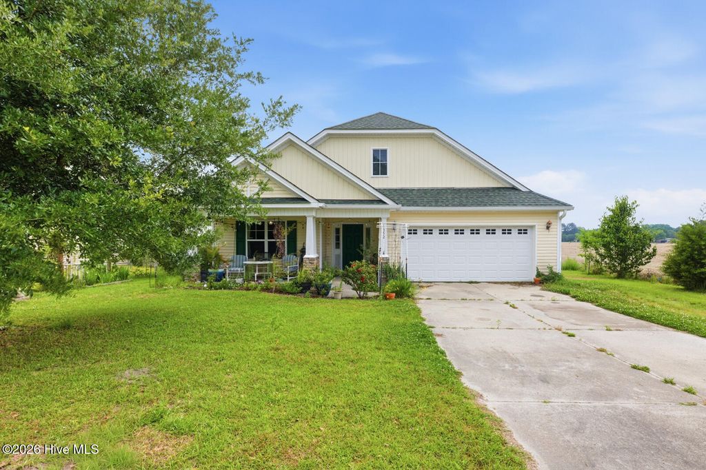 Photo of 1352 Old Comfort Highway, Trenton, NC 28585 (MLS # 100573313)