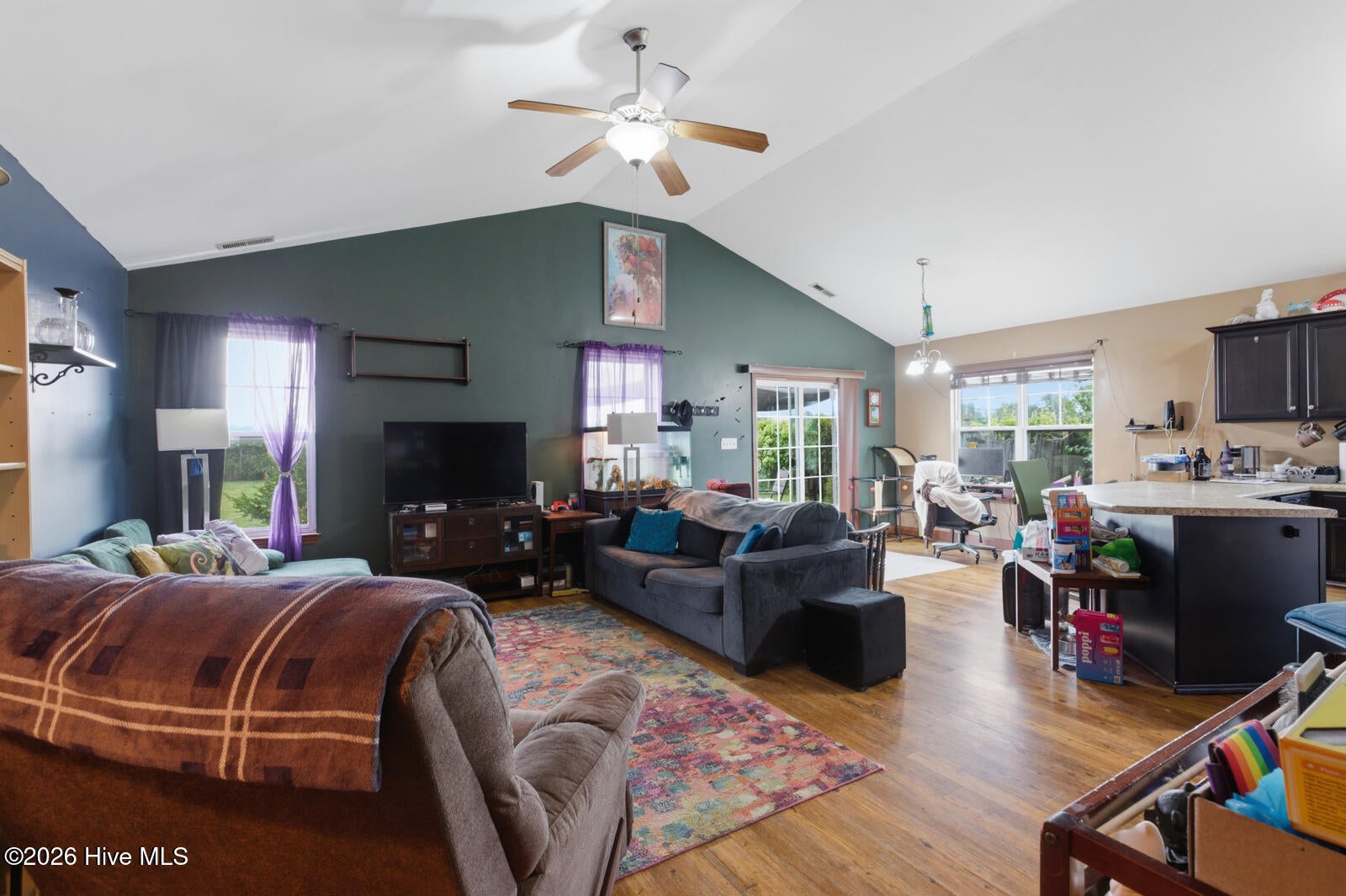 1352 Old Comfort Highway