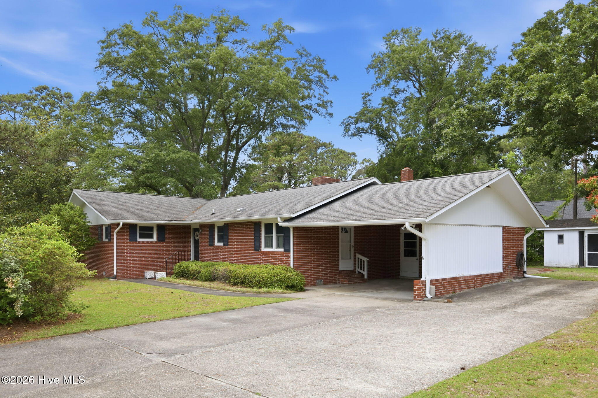 3030 Fairway Road