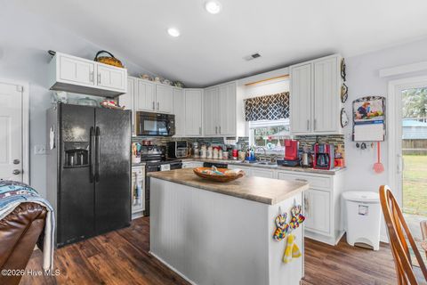 Tiny photo for 114 Appleton Lane, Richlands, NC 28574 (MLS # 100560004)