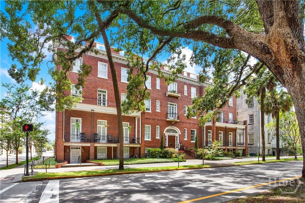 Photo of 105 W Oglethorpe Avenue #307, Savannah, GA 31401 (MLS # SA353087)