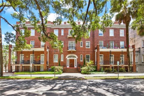 Photo of 105 W Oglethorpe Avenue #307, Savannah, GA 31401 (MLS # SA353087)